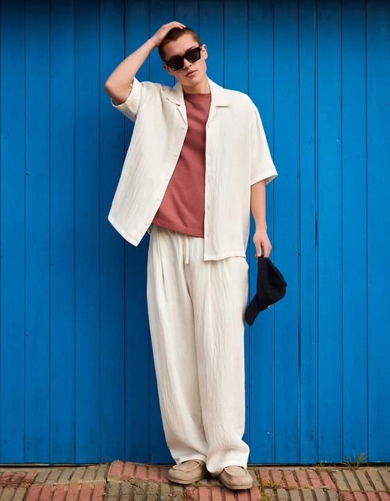 Bershka Брюки с заниженным шаговым швом в стиле рустик