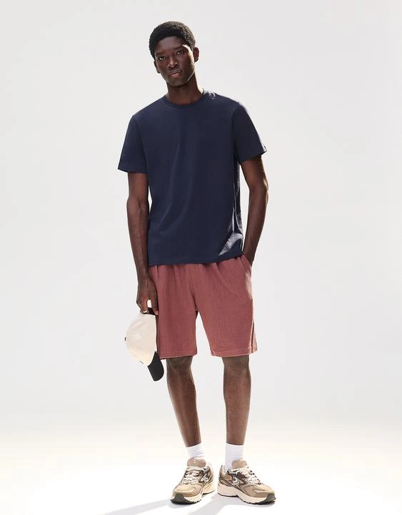 Bershka Шорты из мягкой ткани с фактурой