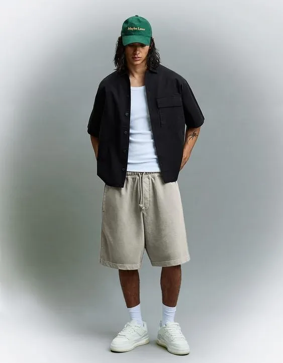 Шорты-бермуды свободного кроя с принтом- Заказать в России