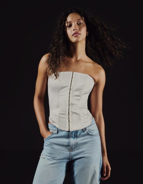 Bershka Топ бандо из сатина