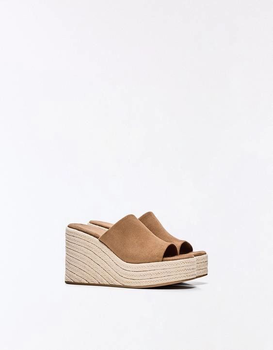 Bershka Эспадрильи на танкетке купить с доставкой.