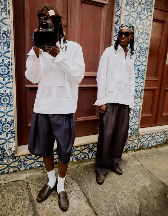 Шорты-бермуды с заниженным шаговым швом- Заказать в России