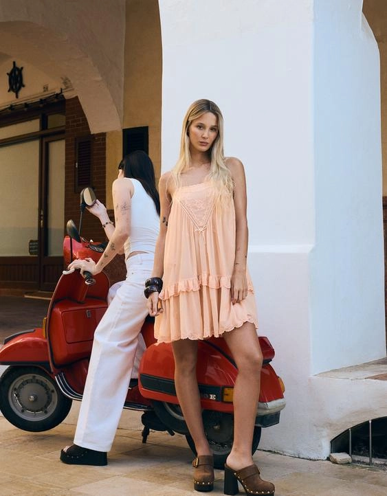 Bershka Мини-платье в стиле бохо