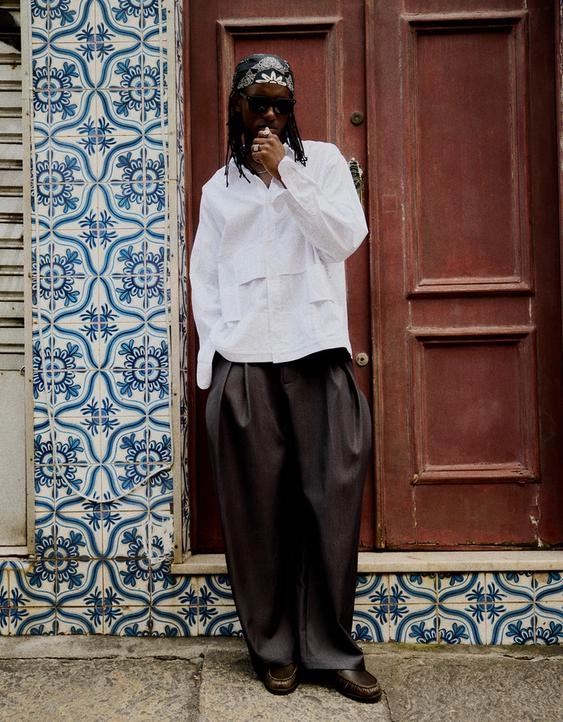 Bershka Объемные брюки свободного кроя купить с доставкой.