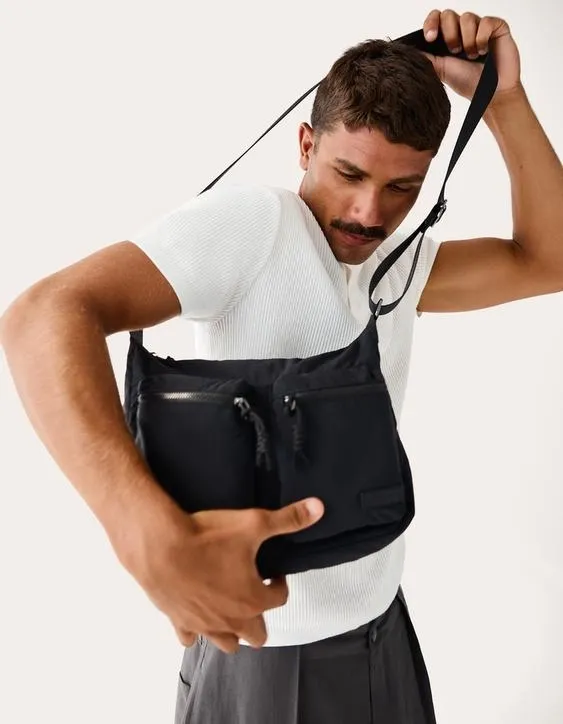 Сумка с двойным карманом из высокотехнологичной ткани- Заказать в России