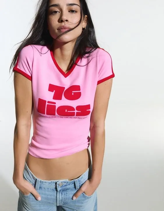 Футболка с контрастным принтом- Заказать в России