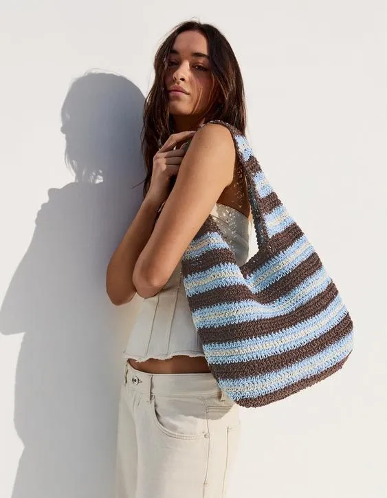 Сумка-мешок из рафии- Заказать в России