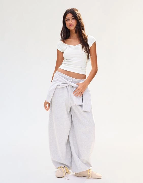 Bershka Футболка с короткими рукавами и сборками купить с доставкой.