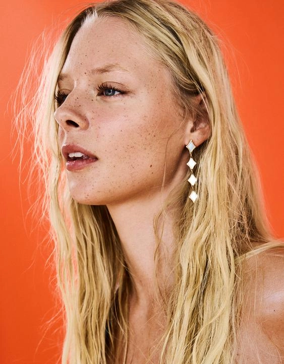 Bershka Каскадные серьги с зеркальными элементами купить с доставкой.