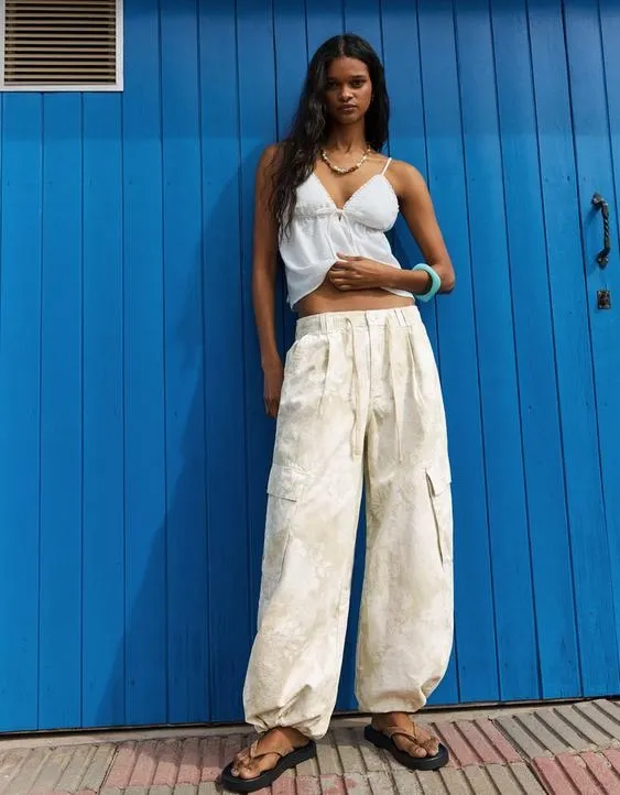 Брюки карго с принтом