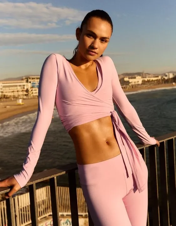 Bershka Технический кардиган с вырезом-лодочкой