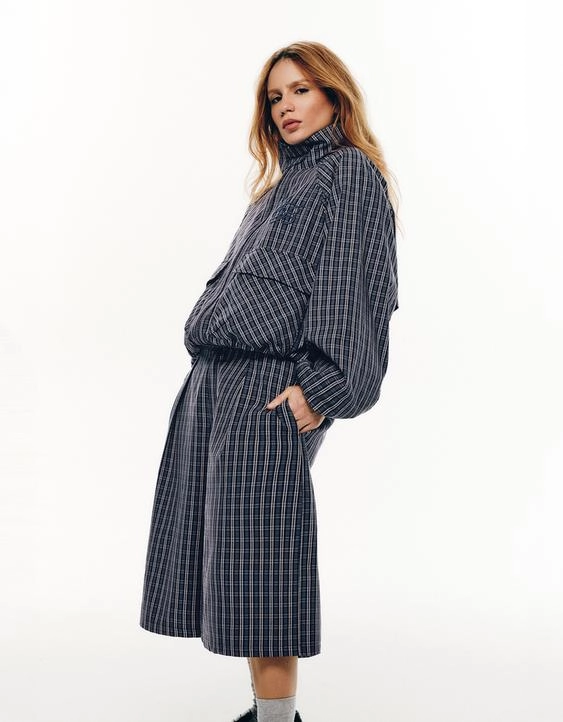 Bershka Шорты-бермуды в клетку коллекции CAROL BIAZIN купить с доставкой.