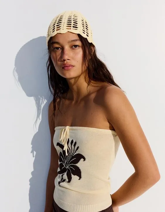 Вязаная шапка-каскетка- Заказать в России