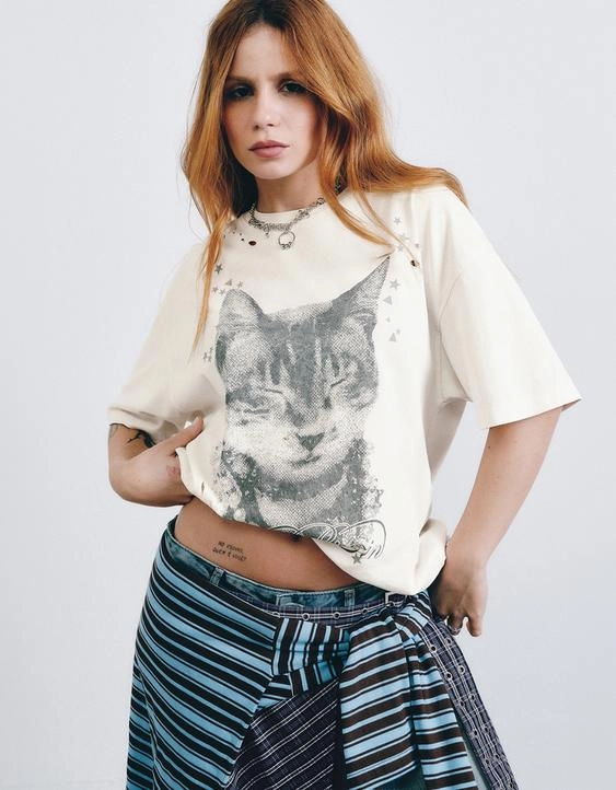 Bershka Футболка с принтом из коллекции CAROL BIAZIN в стиле OVERSIZE