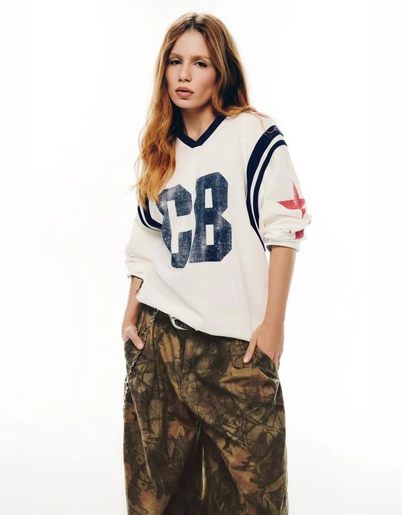 Bershka Футболка с принтом из коллекции CAROL BIAZIN в стиле OVERSIZE