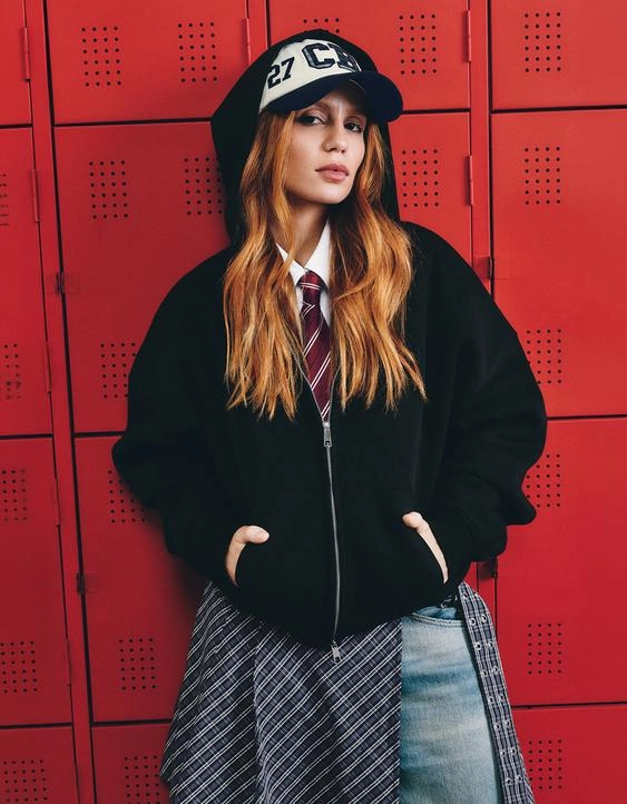 Bershka Кепка коллекции CAROL BIAZIN