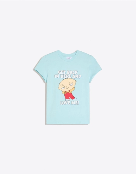 Bershka Приталенная футболка с принтом FAMILY GUY купить с доставкой.