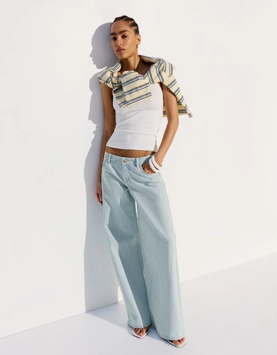 Bershka Прямые брюки в полоску