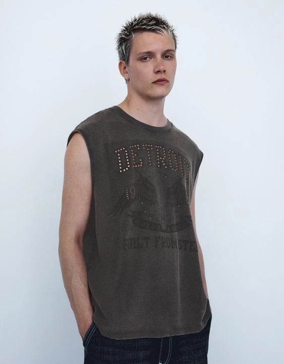 Bershka Футболка в утилитарном стиле с принтом