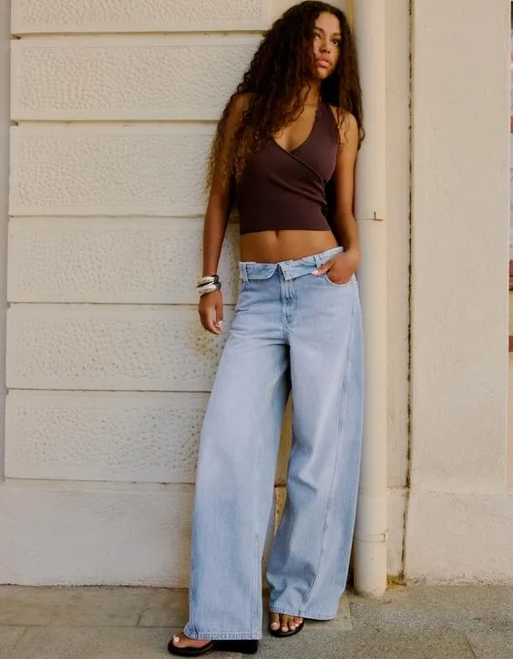 Джинсы barrel с отворотами на поясе- Заказать в России