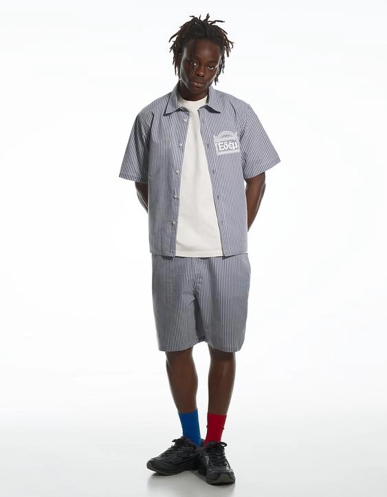 Bershka Шорты свободного кроя ARIES X BERSHKA