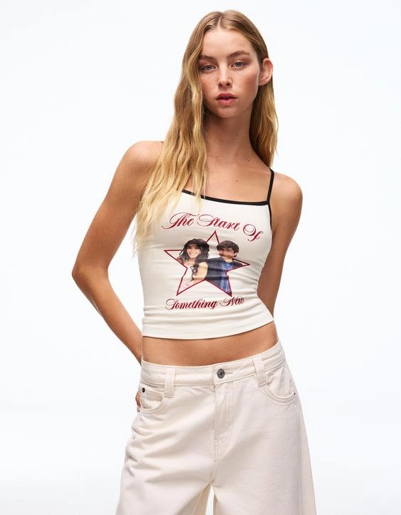 Bershka Топ на бретелях с принтом HIGH SCHOOL MUSICAL