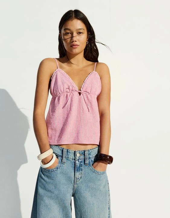 Bershka Топ на бретелях с бантом купить с доставкой.