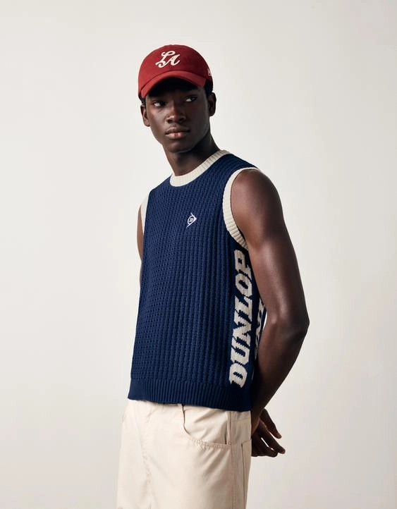 Bershka Трикотажный жилет DUNLOP купить с доставкой.