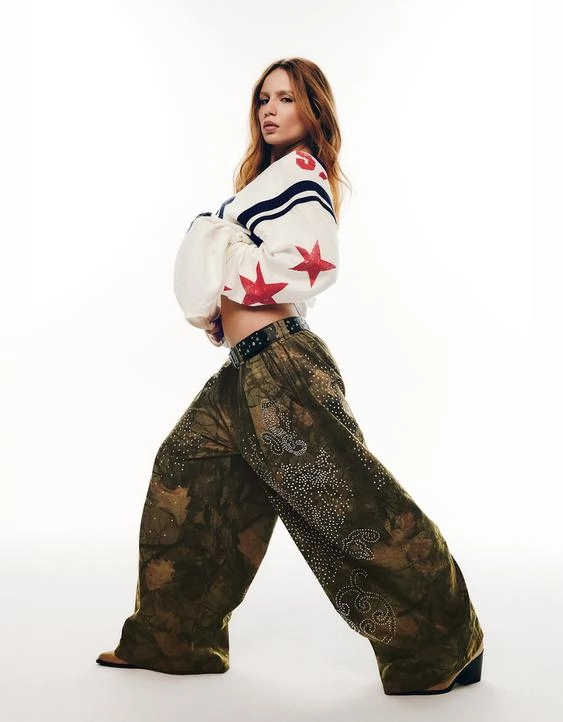 Bershka Брюки карго STRASS CAROL BIAZIN COLLECTION купить с доставкой.