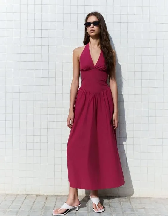 Bershka Длинное платье из поплина с горловиной халтер