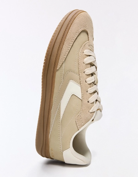 Bershka Кроссовки RETRO SAND купить с доставкой.