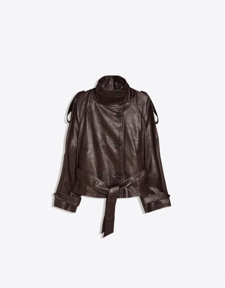Bershka Короткий тренч из искусственной кожи купить с доставкой.