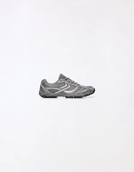 Bershka Кроссовки BAREFOOT