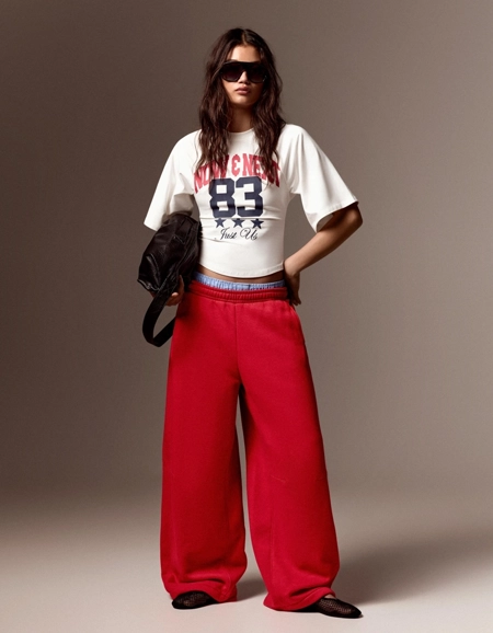 Bershka Брюки-парашюты из футера