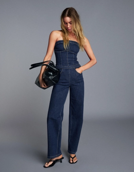 Bershka Длинный джинсовый комбинезон с вырезом бандо купить с доставкой.