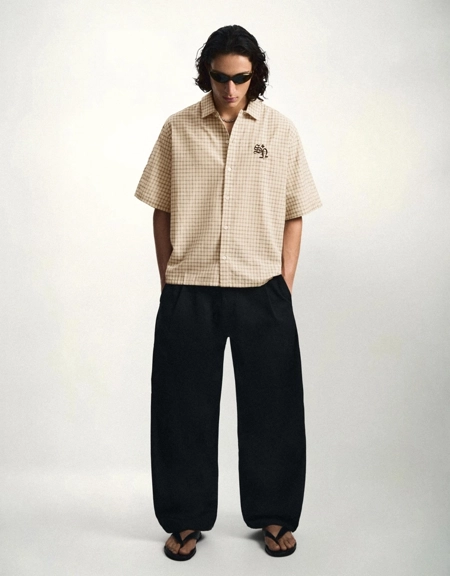 Bershka Брюки BARREL с защипами