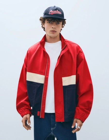 Bershka Ветровка на молнии купить с доставкой.