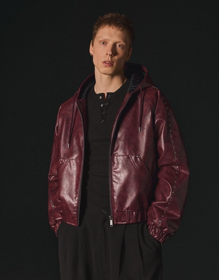 Bershka Куртка из искусственной кожи с заклепками
