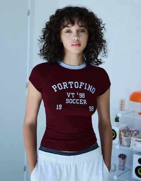 Short sleeve contrast print T-shirt- Заказать в России