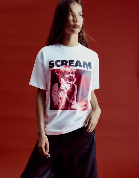 Bershka Футболка с принтом SCREAM, короткие рукава