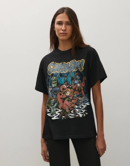 Bershka Футболка с короткими рукавами SCOOBY-DOO