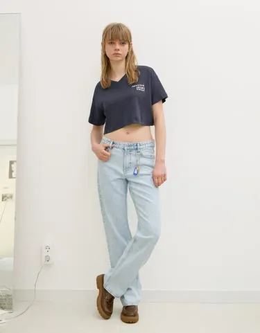 STRAIGHT FIT JEANS