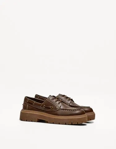 DECK SHOES