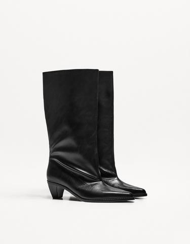 Wide-leg high-heel boots