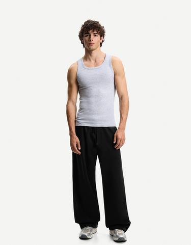 Bershka Джинсы-бананы купить с доставкой.