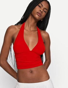 Bershka Топ со сборкой и горловиной халтер