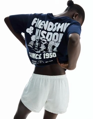 Bershka Футболка PEANUTS купить с доставкой.