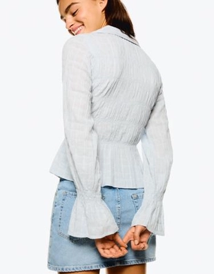 Bershka Рубашка в стиле рустик со сборками купить с доставкой.