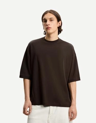Bershka Футболка геометрического кроя купить с доставкой.