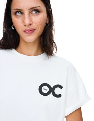 Футболка с принтом O.C. CALIFORNIA- Заказать в России